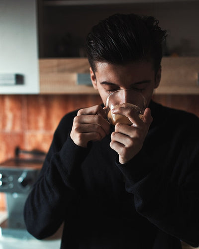 Ist Koffein schlecht für meine Haut?